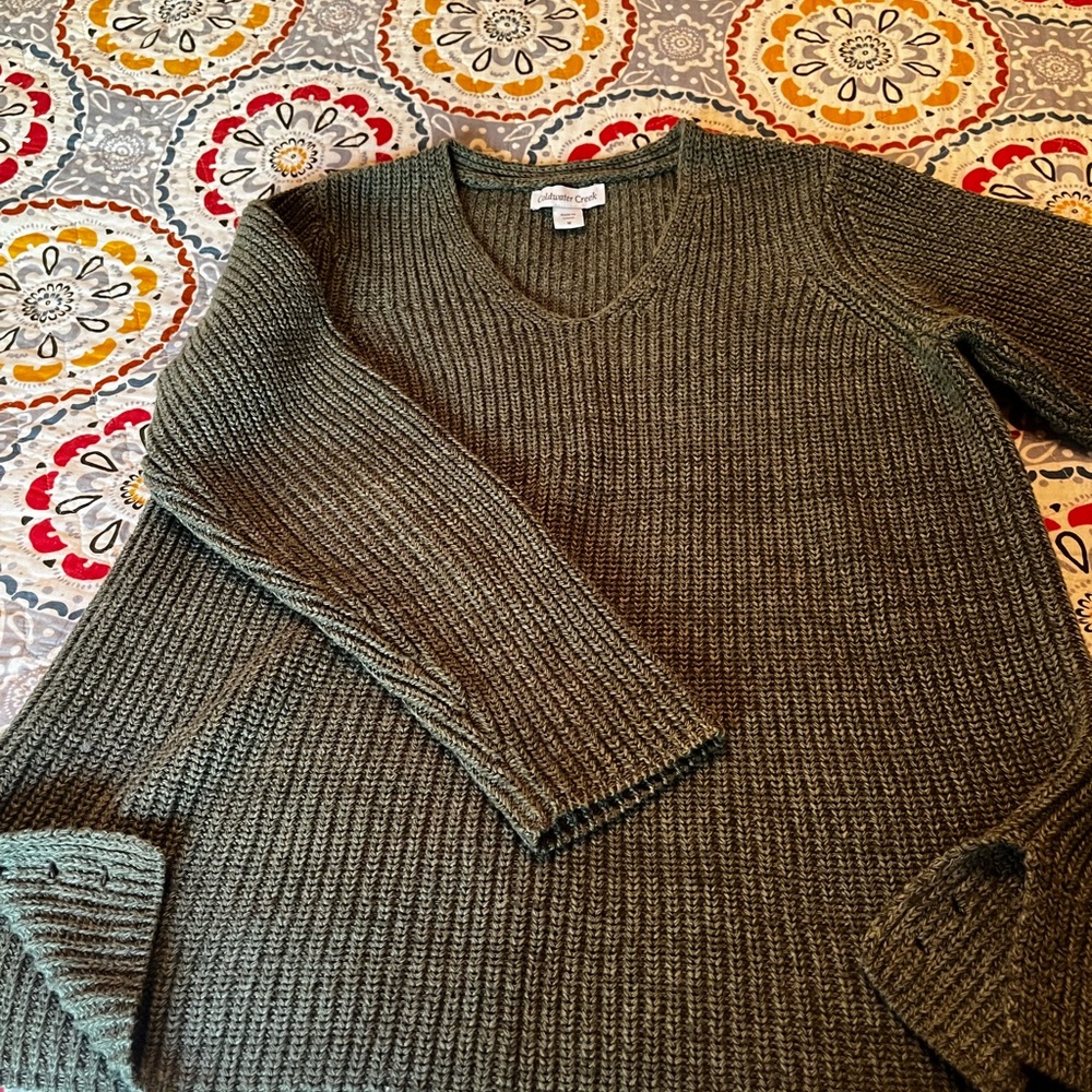 Coldwater Creek Green V-Neck Sweater Relaxed Fit